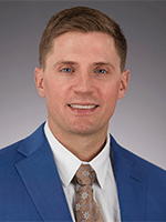 Headshot of provider John Mills DO