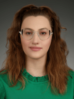 Headshot of provider Kayla Gillis NP