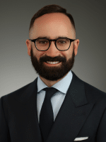 Headshot of provider Kevin Melnick MD